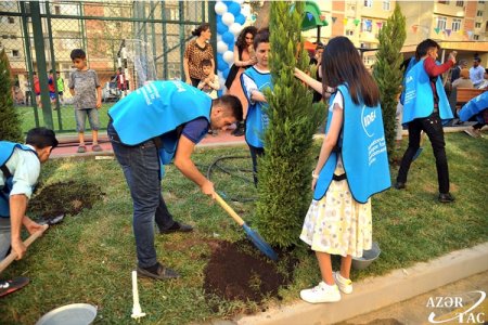 Leyla Əliyevanın təşəbbüsü ilə daha bir həyət abadlaşdırıldı