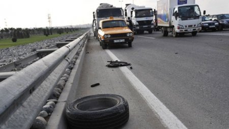 Azərbaycanda “yol terroru”: 8 ölü, 3 yaralı