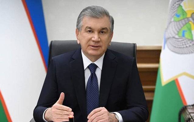 Şavkat Mirziyoyev 3 azərbaycanlını ordenlə təltif etdi