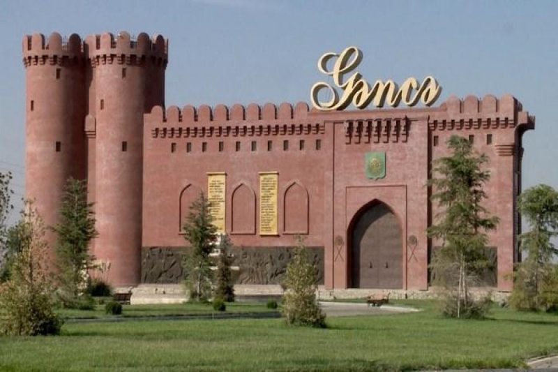 Böhtanın dili yox, məsuliyyəti var