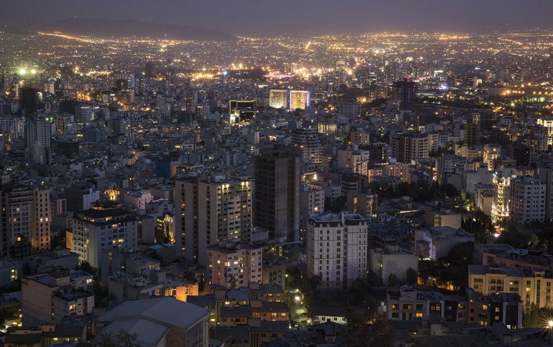 Tehranda sevinc səsləri...