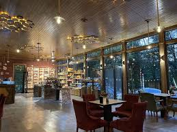 Qonaqpərvərliyin, xeyirxahlığın və nümunəvi rəhbərliyin ünvanı – Pətək restoranın rəhbəri Hacı Məhərrəm