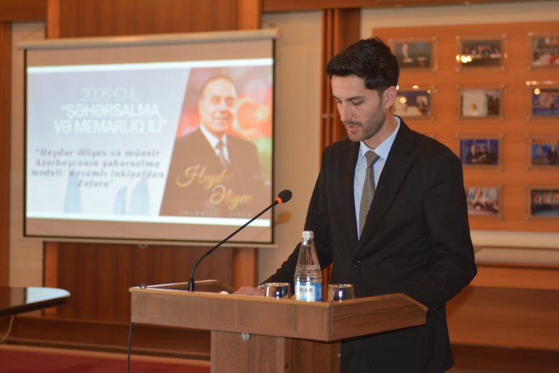 Lerik Bələdiyyəsinin sədri Ceyhun Mahmud oğlu Zahidov: "Ot öz kökü üstə bitər"